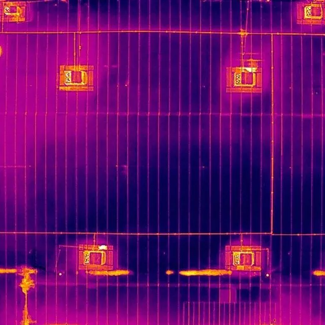 Fly Maxwell thermal roof image showing surface temperature patterns